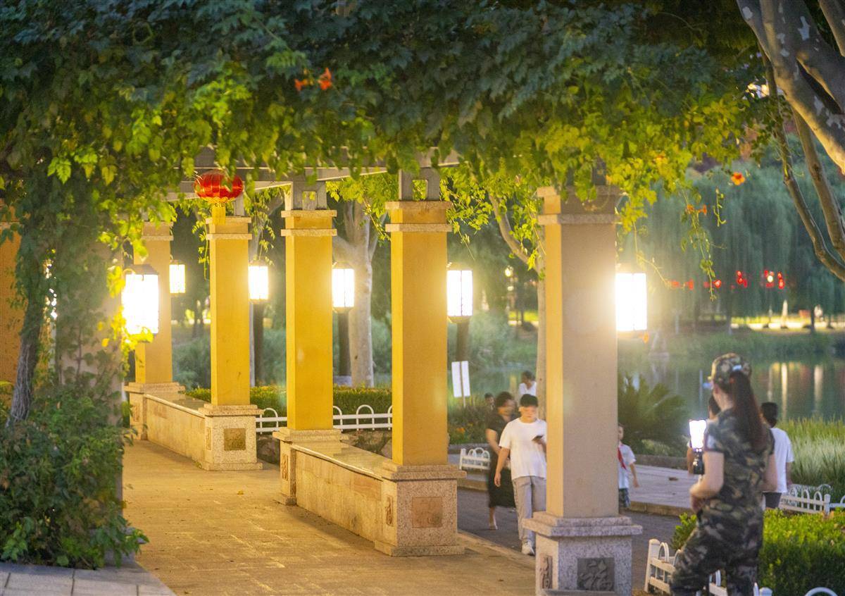 砸金花游戏下载平台